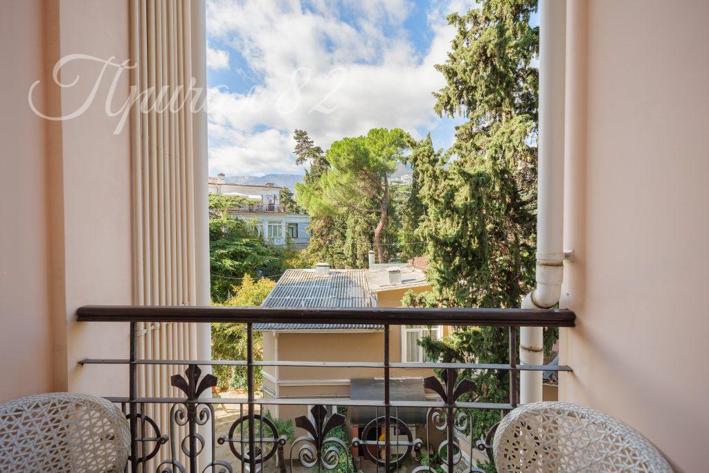 Ялта, Улица имени Архитектора Краснова Н.П. д. 2