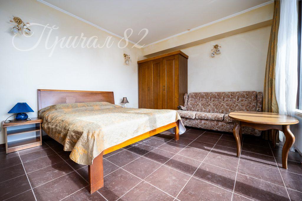 Ялта, Виноградная 55