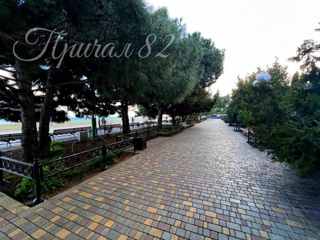 г. Алушта, ул. Ленина д. 17