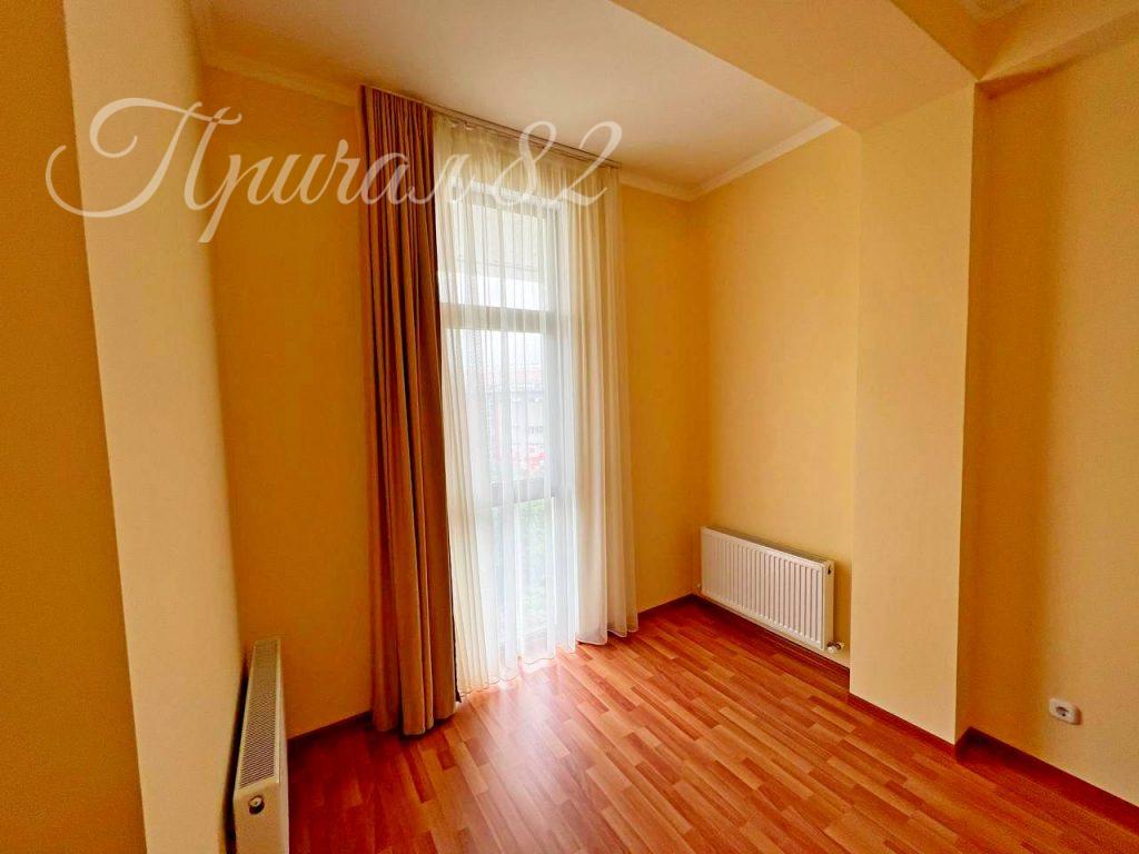 Ялта, ул. Пионерская д. 8