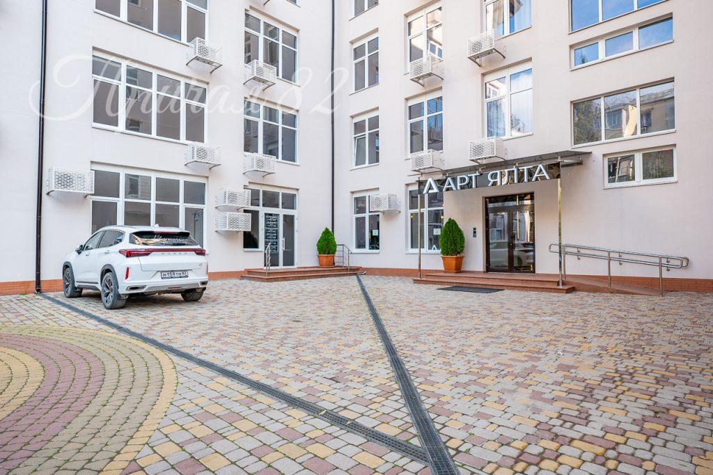 Ялта, ул. Киевская 44