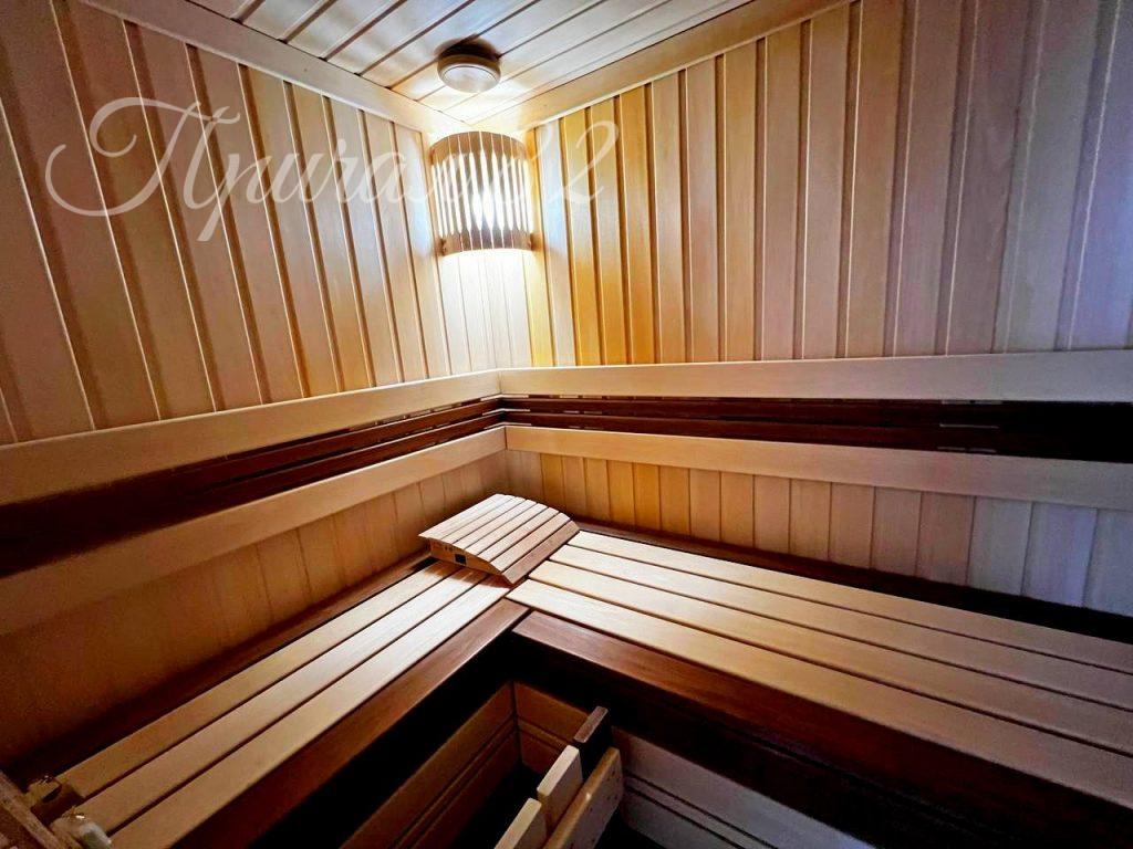 Ялта, ул. Мира 26Б