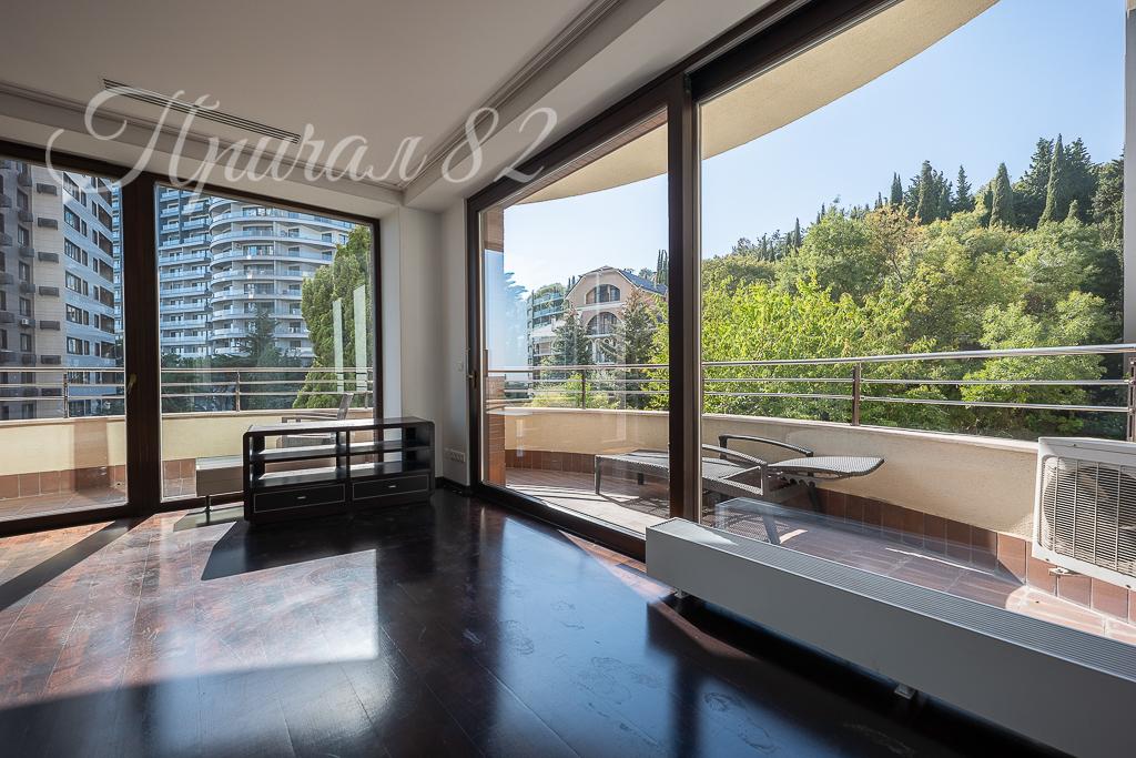 Ялта, Парковый проезд, 6А