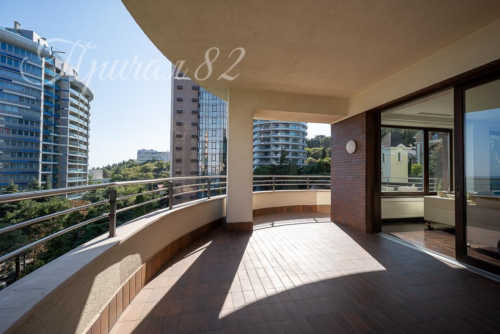 Ялта, Парковый проезд, 6А