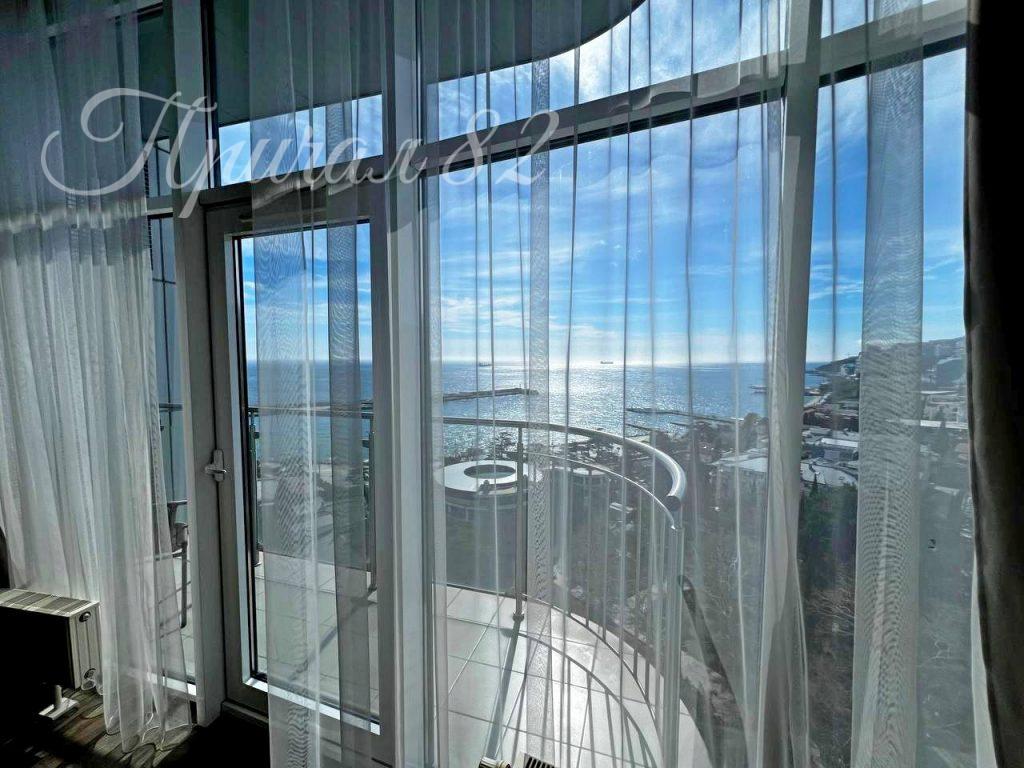 Ялта, ул. Карла Маркса 18А