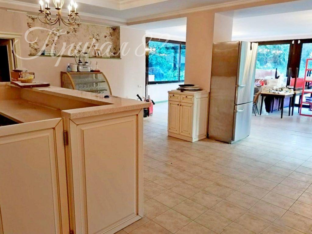 Ялта, ул. Парковый проезд 6А