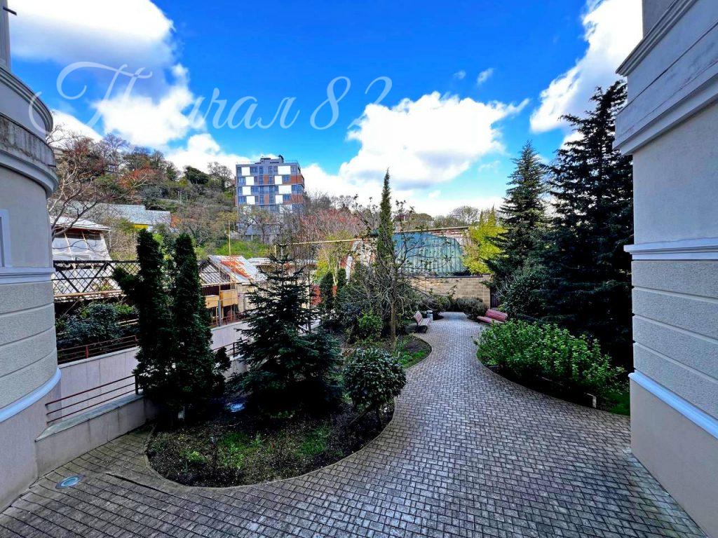 Ялта, пгт. Ливадия, ул. Батурина