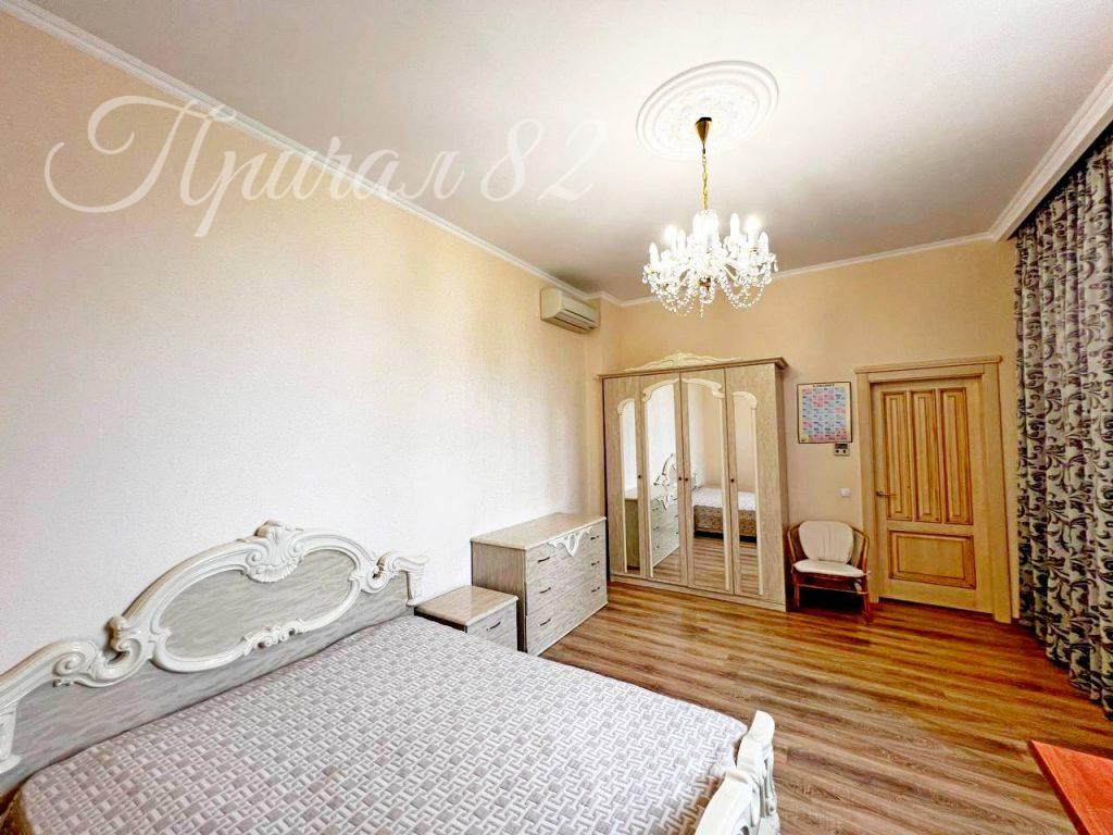 Ялта, пгт. Ливадия, ул. Батурина