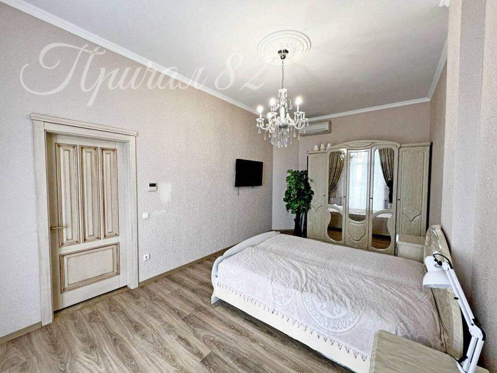 Ялта, пгт. Ливадия, ул. Батурина