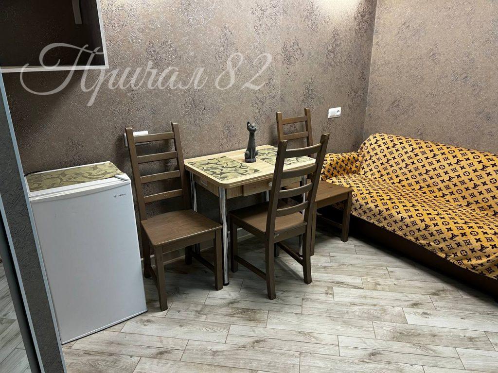 Ялта, ул. Морской спуск 3