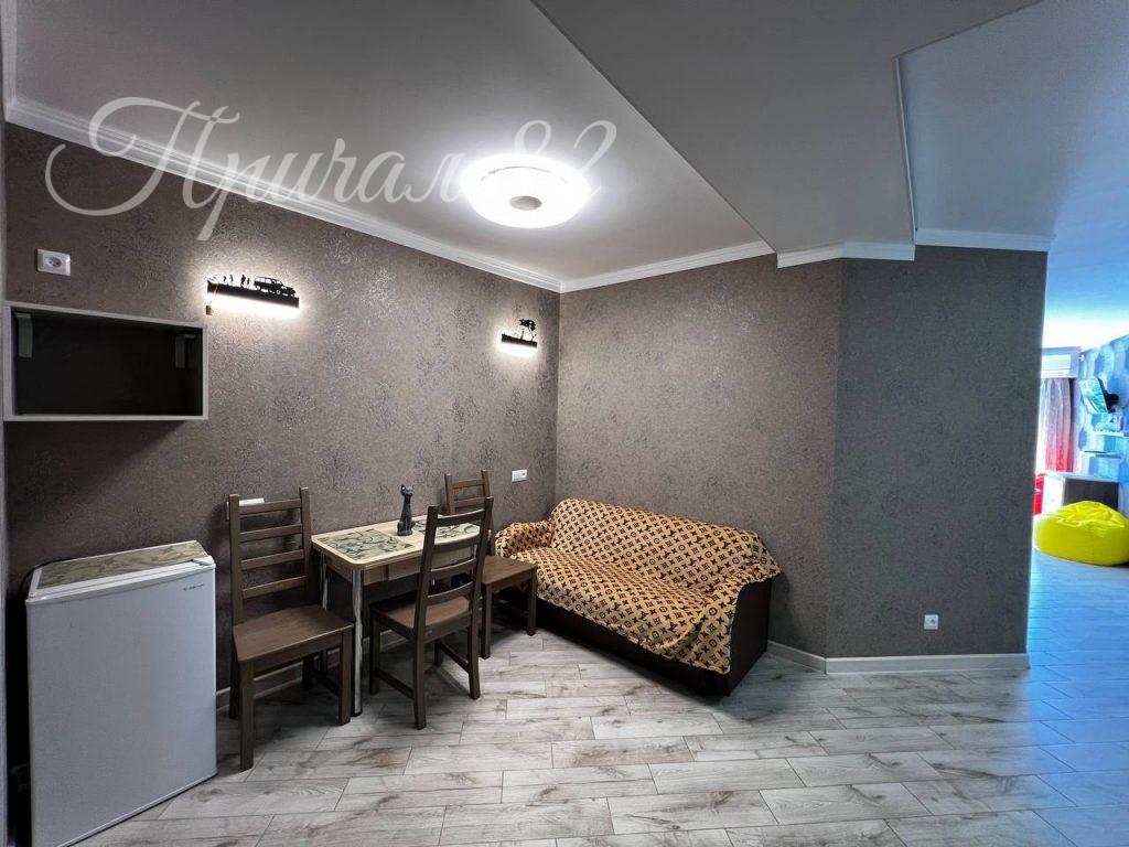 Ялта, ул. Морской спуск 3