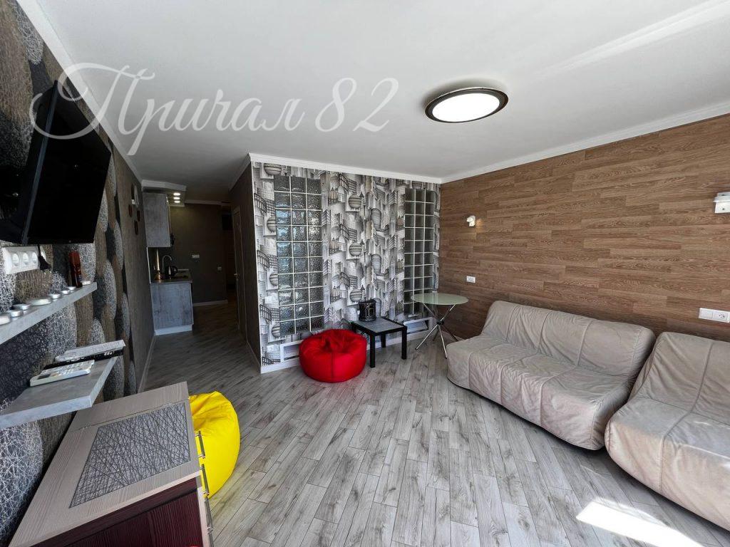 Ялта, ул. Морской спуск 3