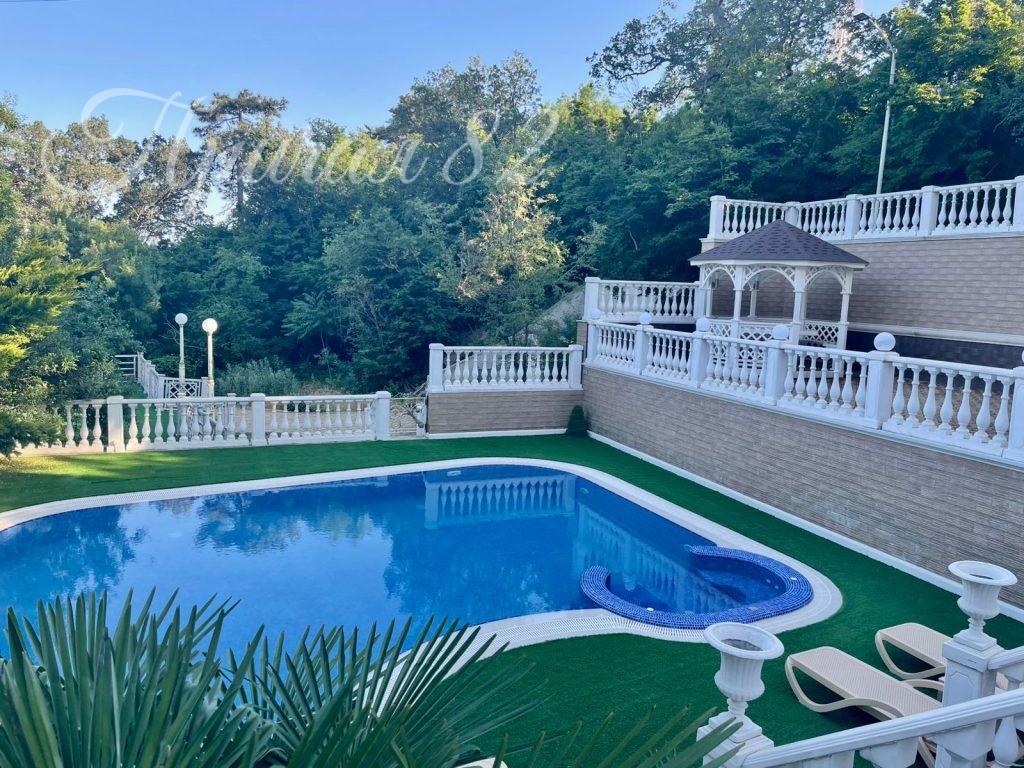 Ялта, пгт Восход, улица Авроры