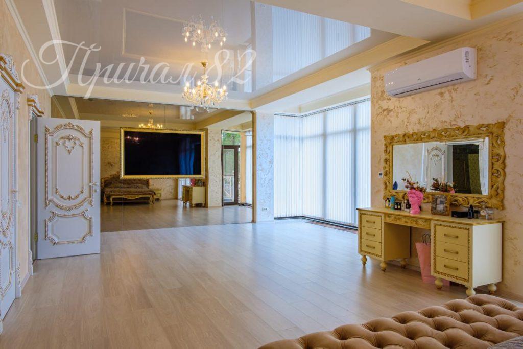 Ялта, пгт Восход, улица Авроры