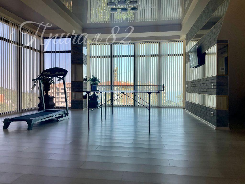 Ялта, пгт Восход, улица Авроры