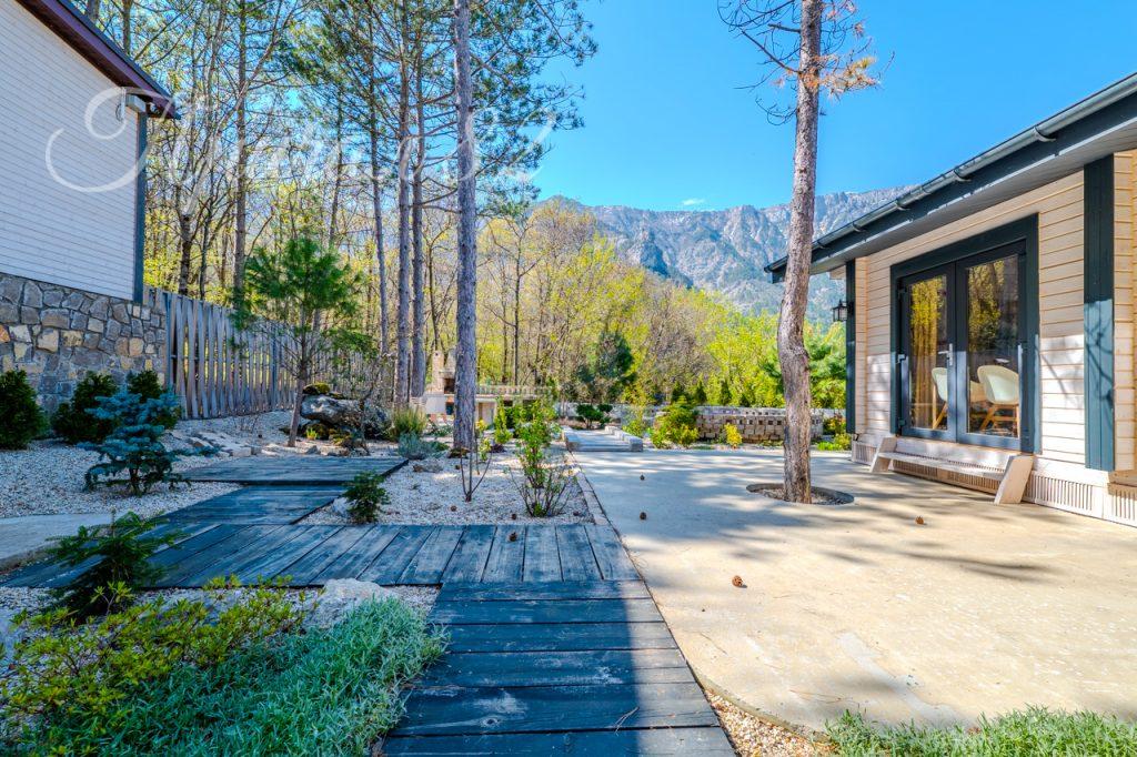 Ялта, Красина 70