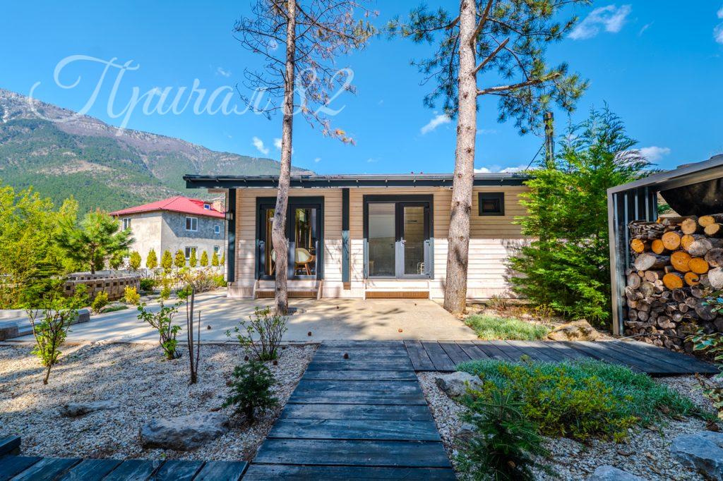 Ялта, Красина 70