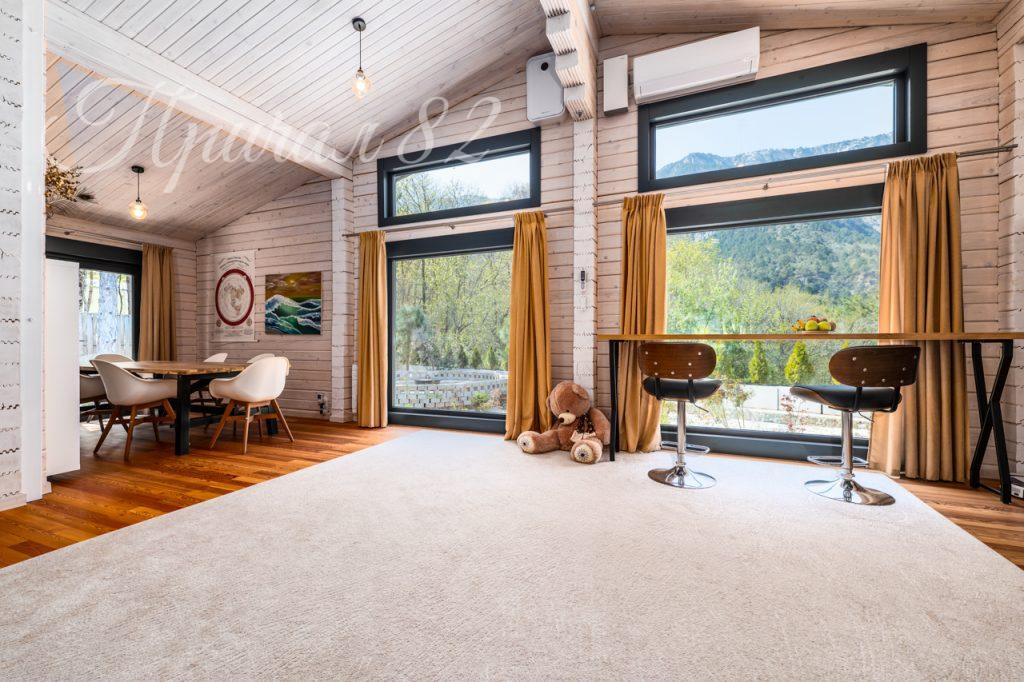 Ялта, Красина 70