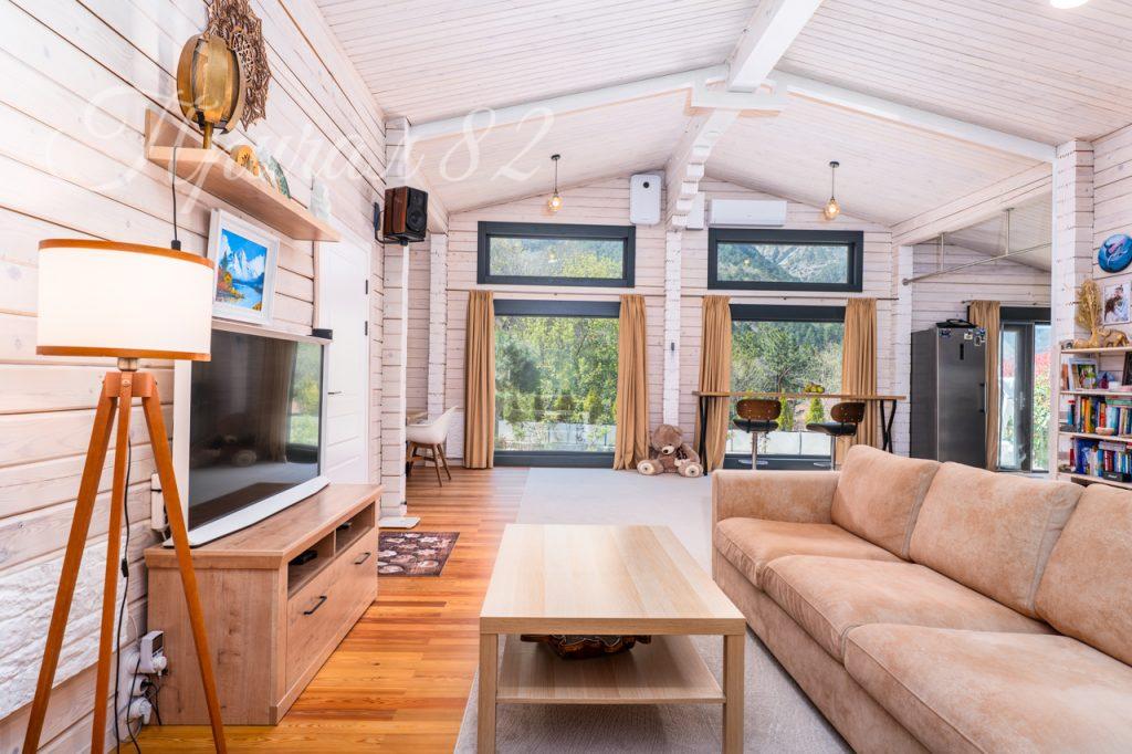 Ялта, Красина 70