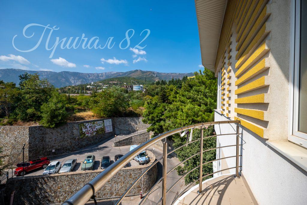 Ялта, улица Щорса, 47