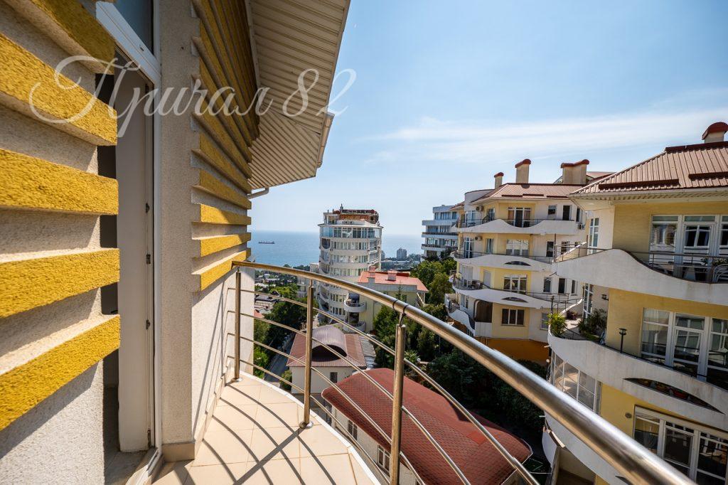 Ялта, улица Щорса, 47