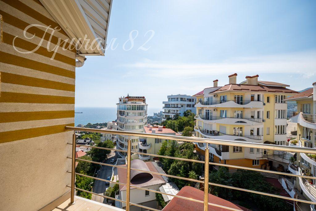 Ялта, улица Щорса, 47