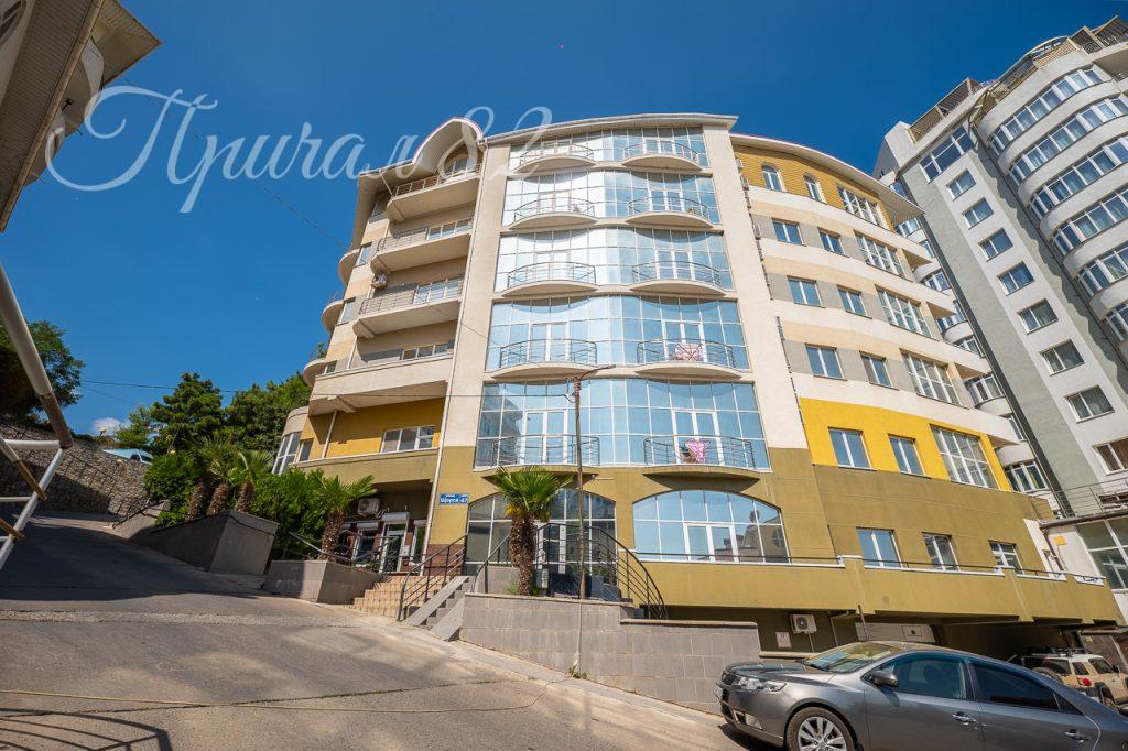 Ялта, улица Щорса, 47