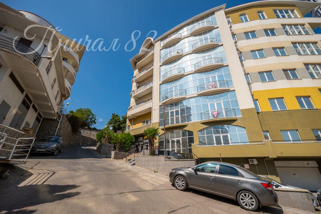 Ялта, улица Щорса, 47