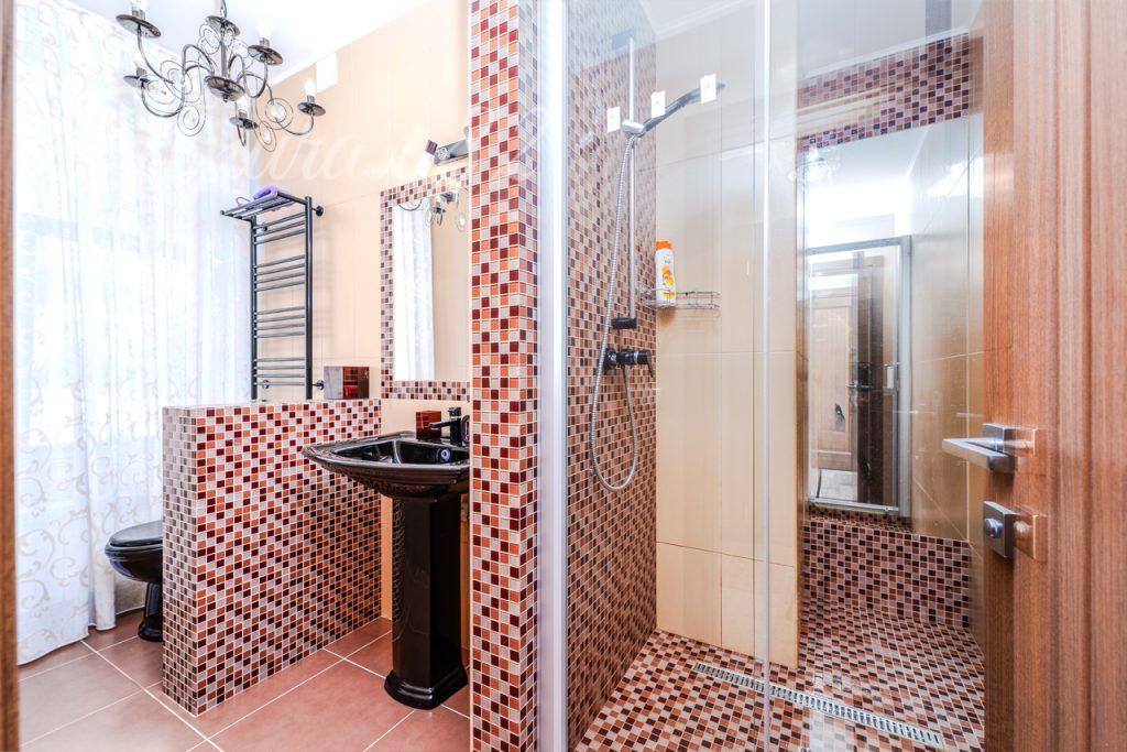 Ялта, пгт. Гаспра, шоссе Алупкинское, 21А