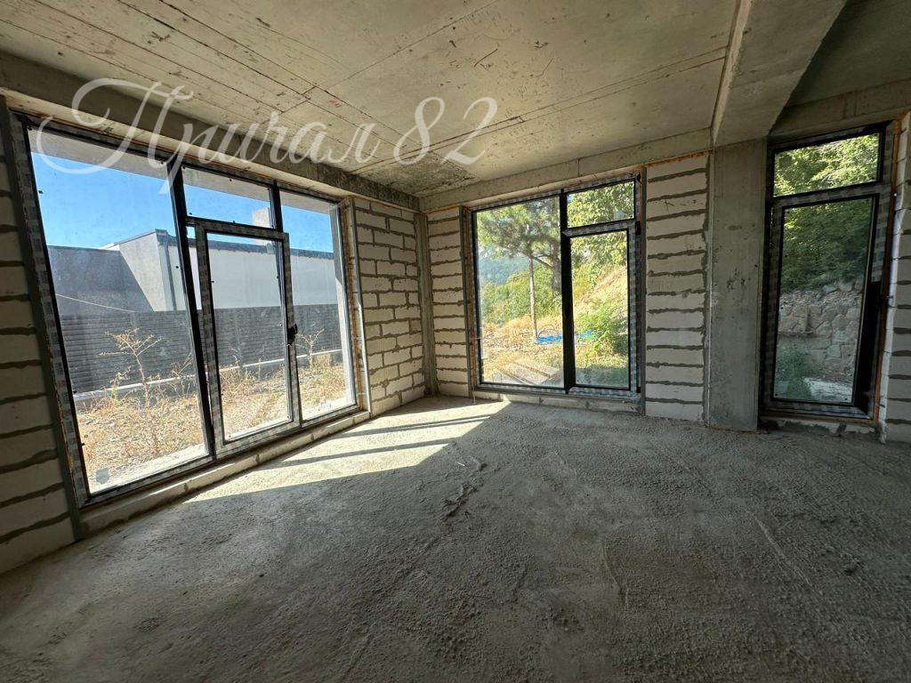 Ялта ул. Большевистская, 33