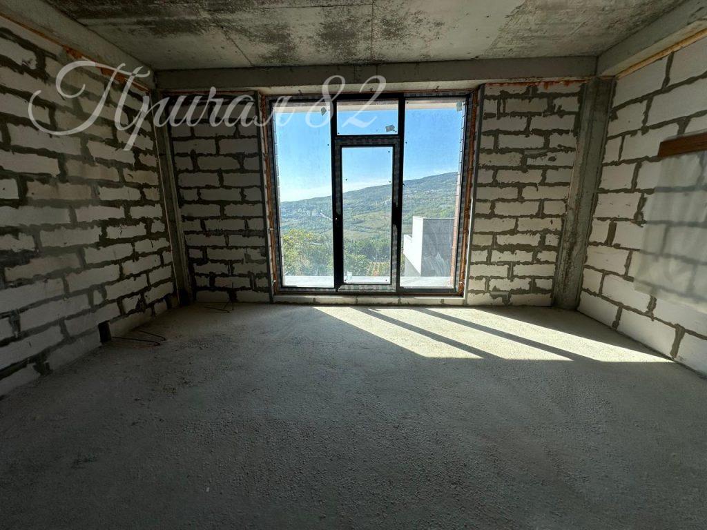 Ялта ул. Большевистская, 33