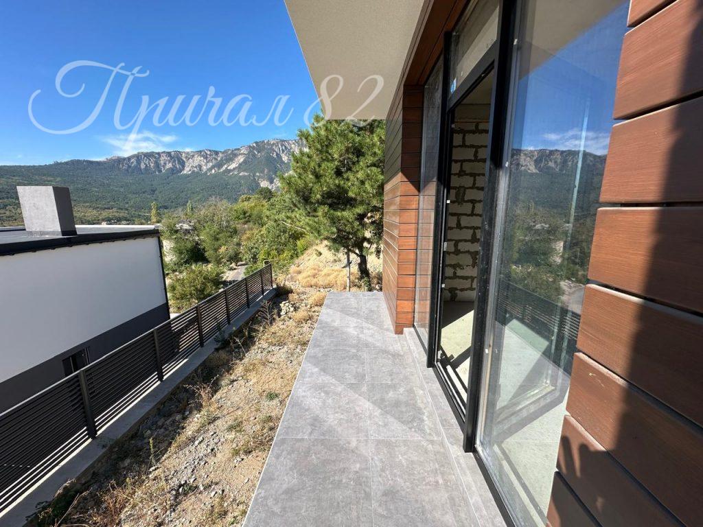 Ялта ул. Большевистская, 33