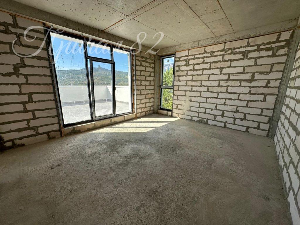 Ялта ул. Большевистская, 33