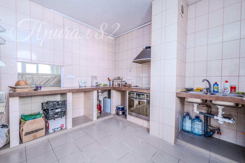 Ялта, пгт. Кореиз, шоссе Алупкинское