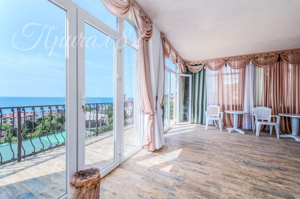 Ялта, пгт. Кореиз, шоссе Алупкинское