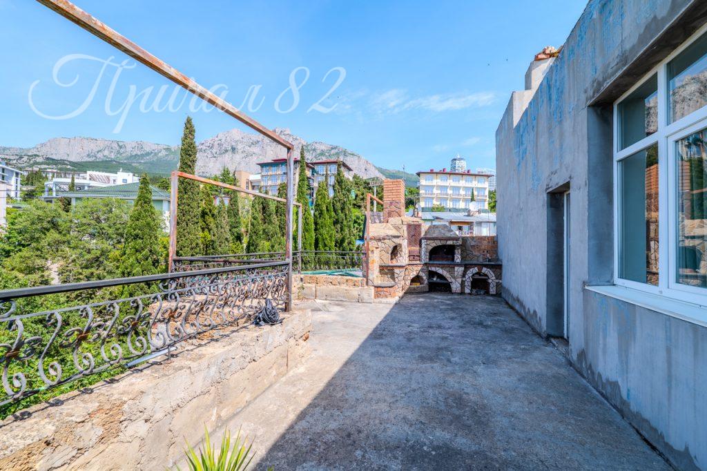 Ялта, пгт. Кореиз, шоссе Алупкинское