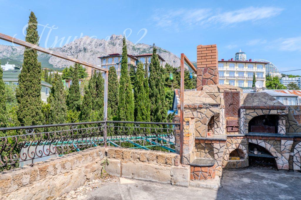 Ялта, пгт. Кореиз, шоссе Алупкинское