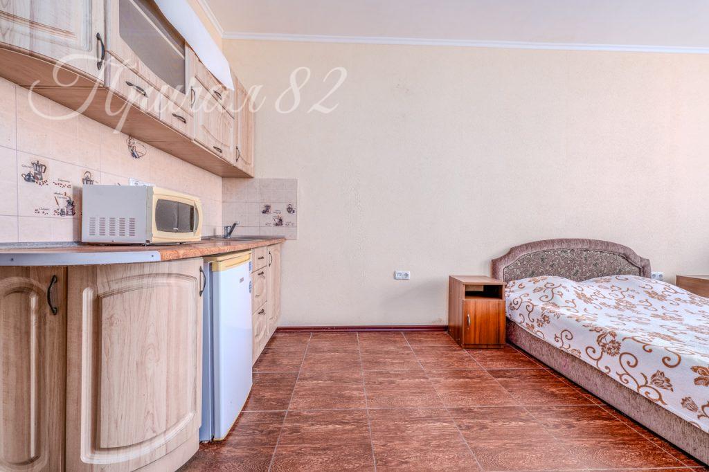 Ялта, пгт. Кореиз, шоссе Алупкинское