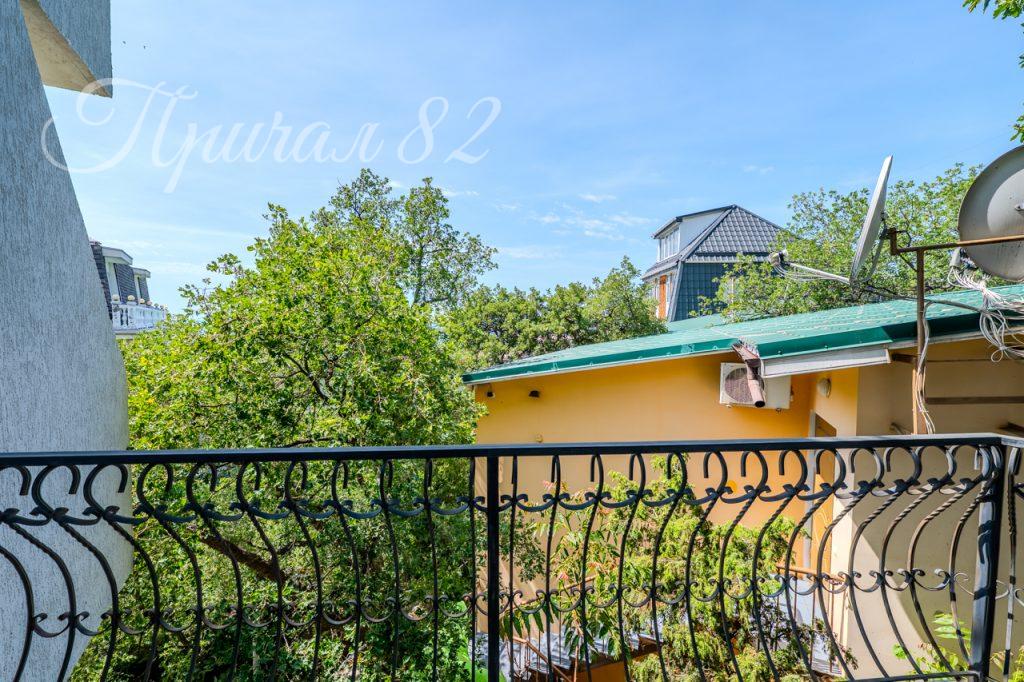 Ялта, пгт. Кореиз, шоссе Алупкинское