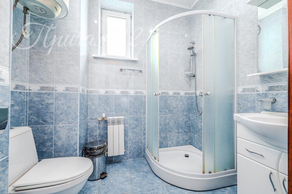 Ялта, пгт. Кореиз, шоссе Алупкинское