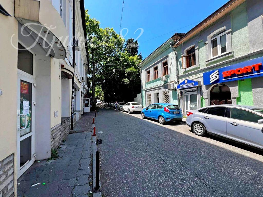 Ялта, ул Чехова д. 2