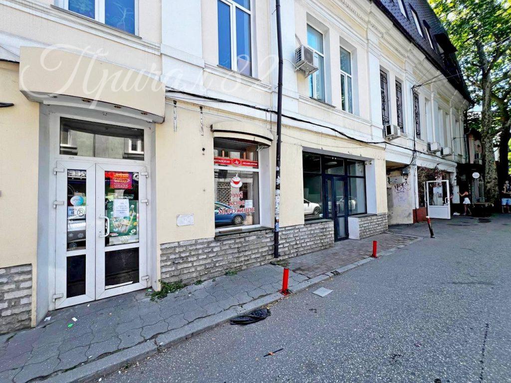 Ялта, ул Чехова д. 2