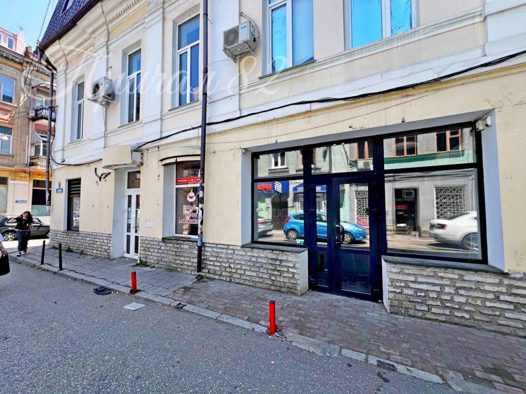 Ялта, ул Чехова д. 2