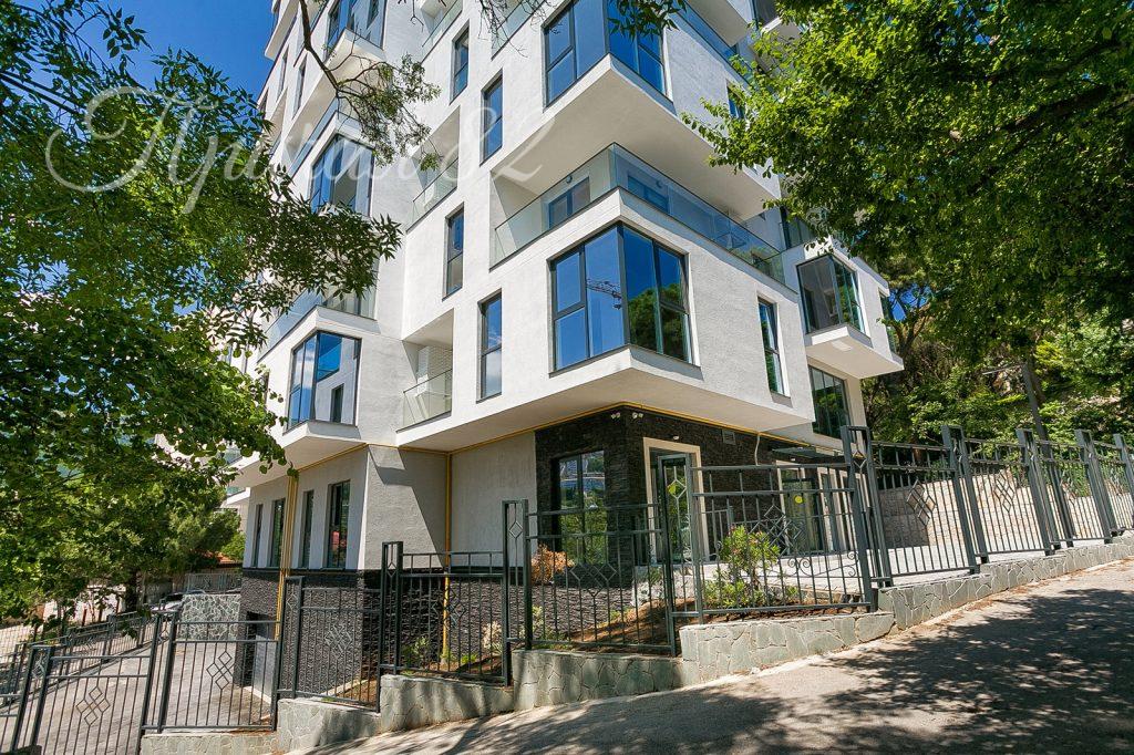 Ялта, Руданского 49А