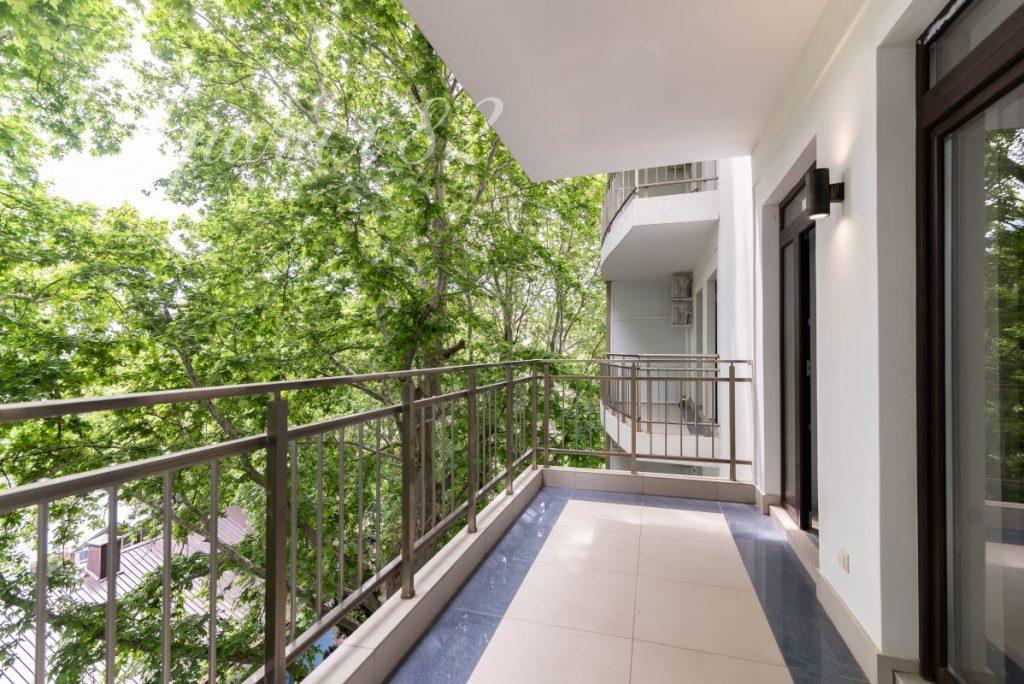 Алушта, Горького, 9а