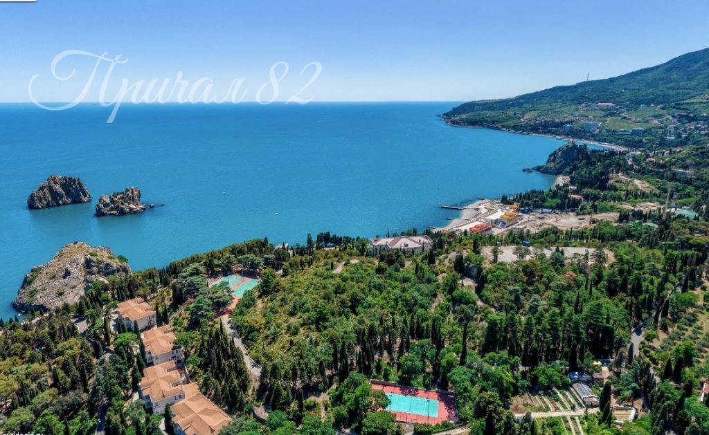 Ялта, пгт Гурзуф, ул. Ялтинская 14