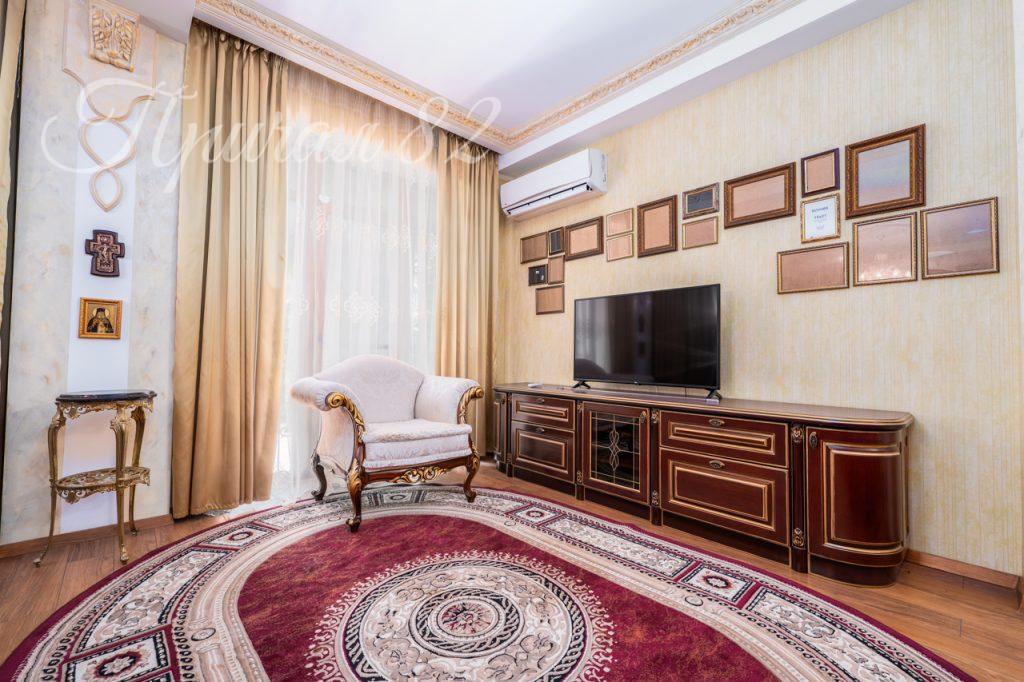 Алупка, ул. Ленина 29Д