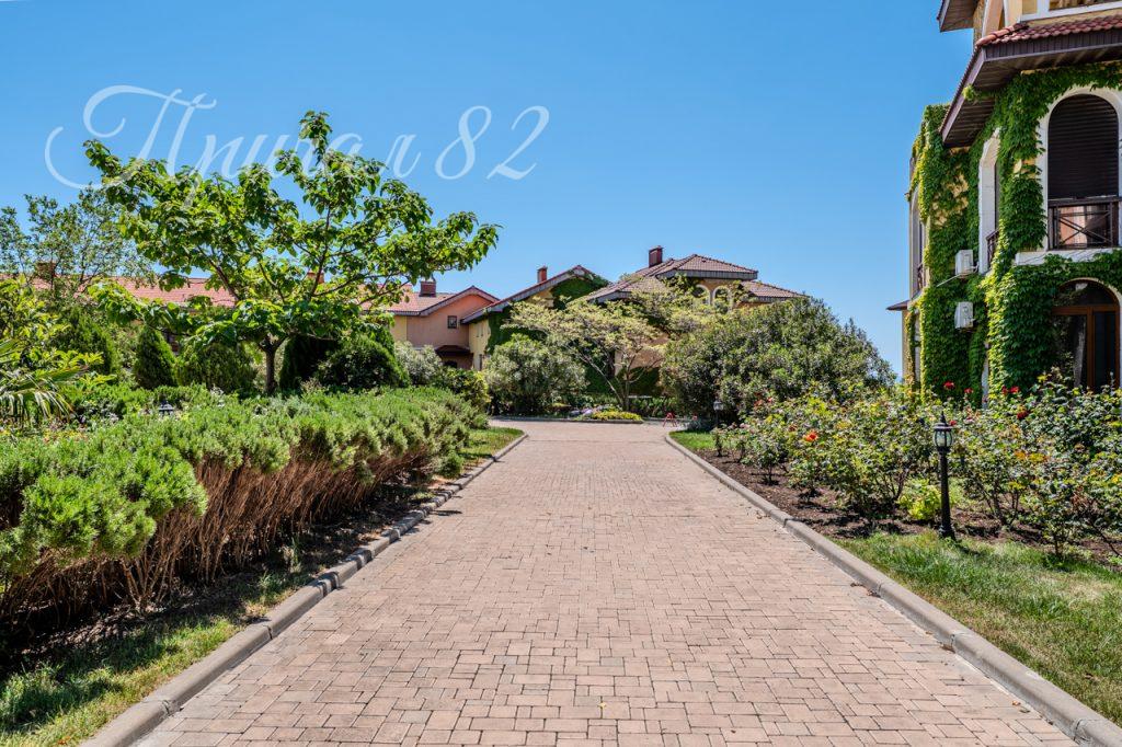 Алупка, ул. Ленина 29Д