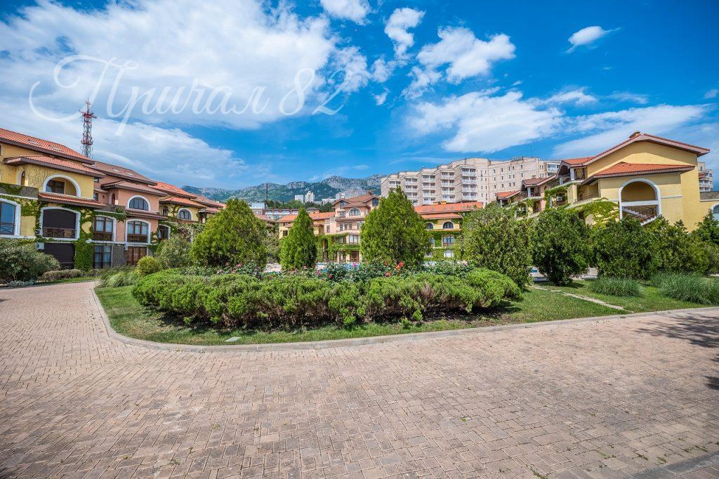 Алупка, ул. Ленина 29Д