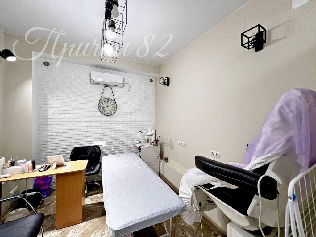 Ялта, пгт. Массандра, Южнобережное шоссе д. 15